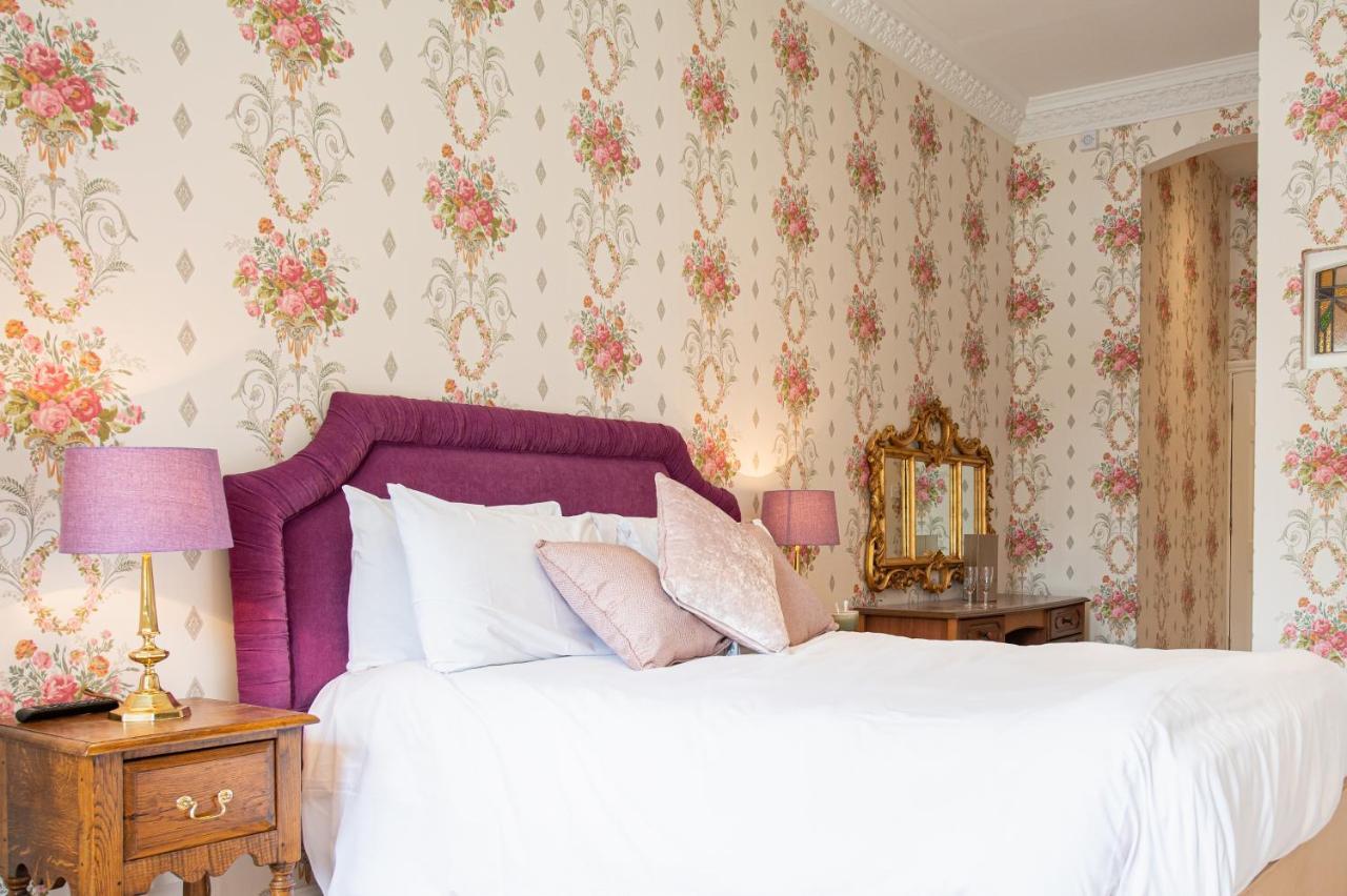 Miskin Manor Hotel Hensol Dış mekan fotoğraf
