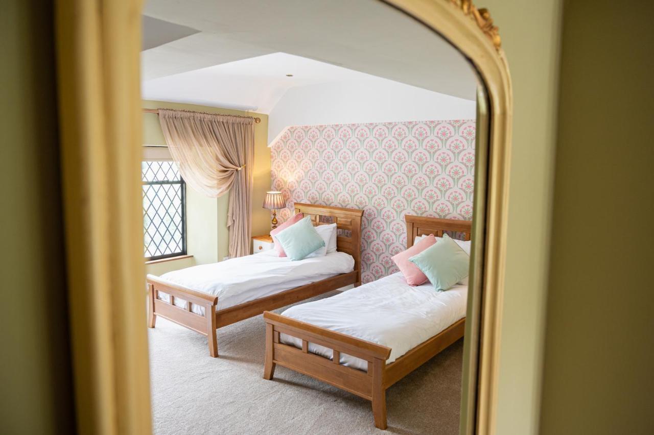 Miskin Manor Hotel Hensol Dış mekan fotoğraf