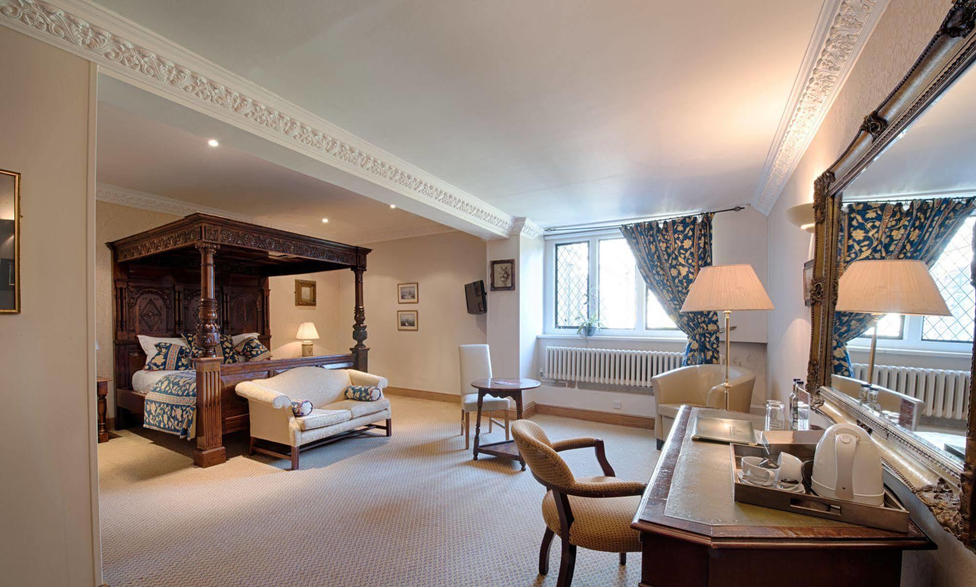 Miskin Manor Hotel Hensol Dış mekan fotoğraf