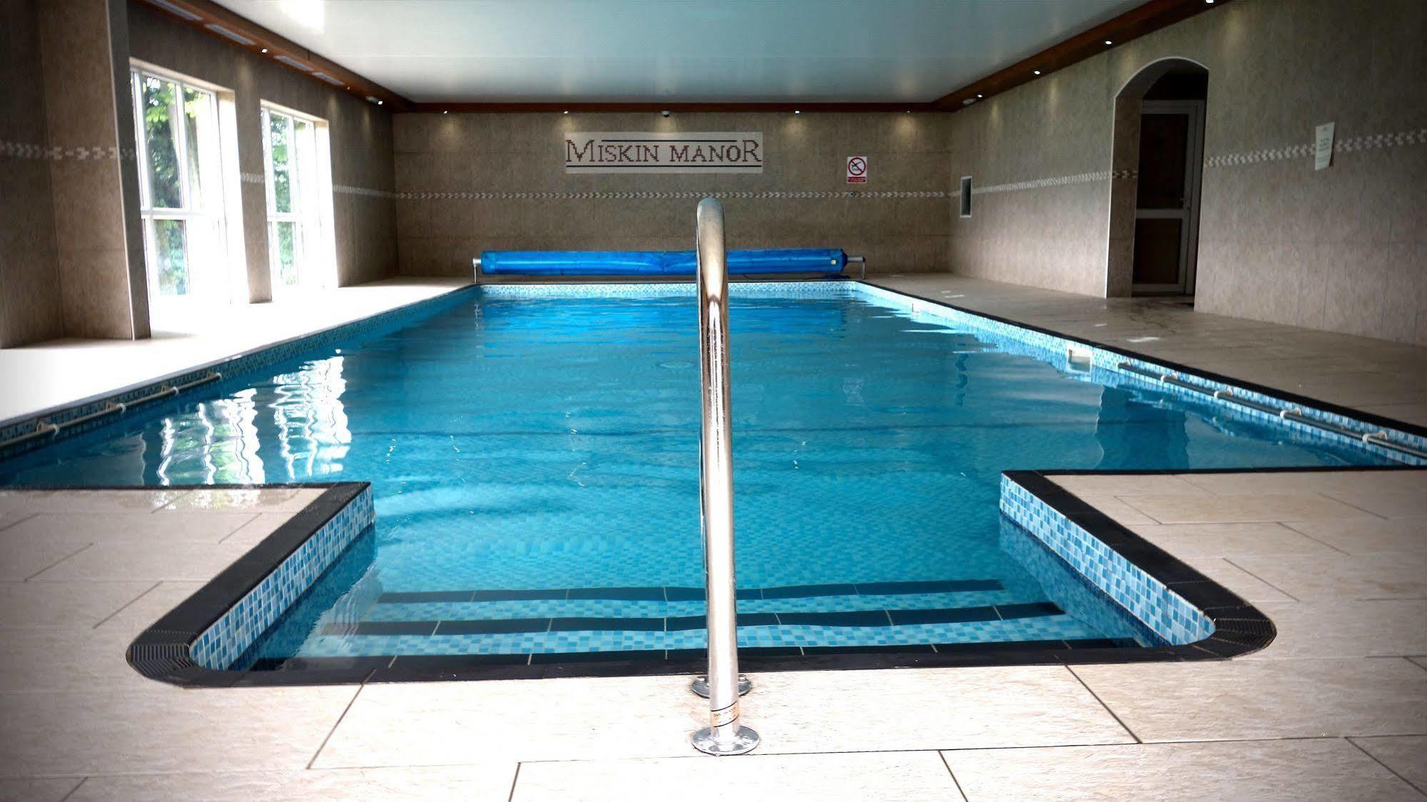 Miskin Manor Hotel Hensol Dış mekan fotoğraf