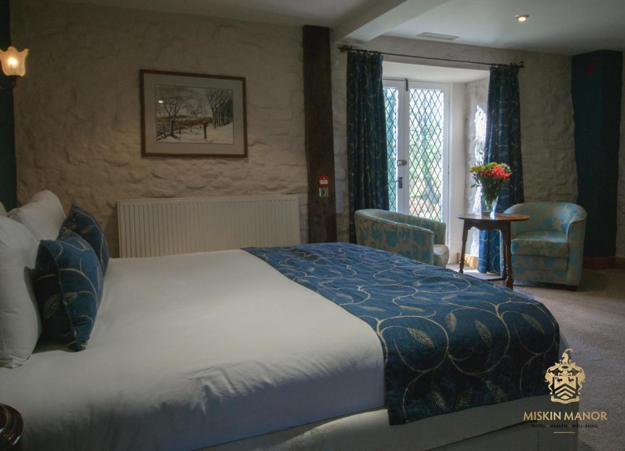 Miskin Manor Hotel Hensol Dış mekan fotoğraf