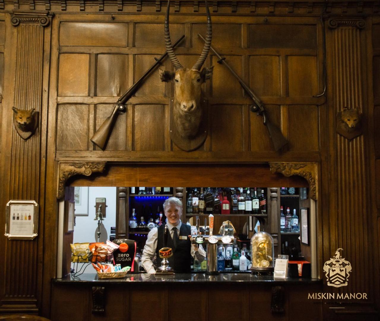 Miskin Manor Hotel Hensol Dış mekan fotoğraf